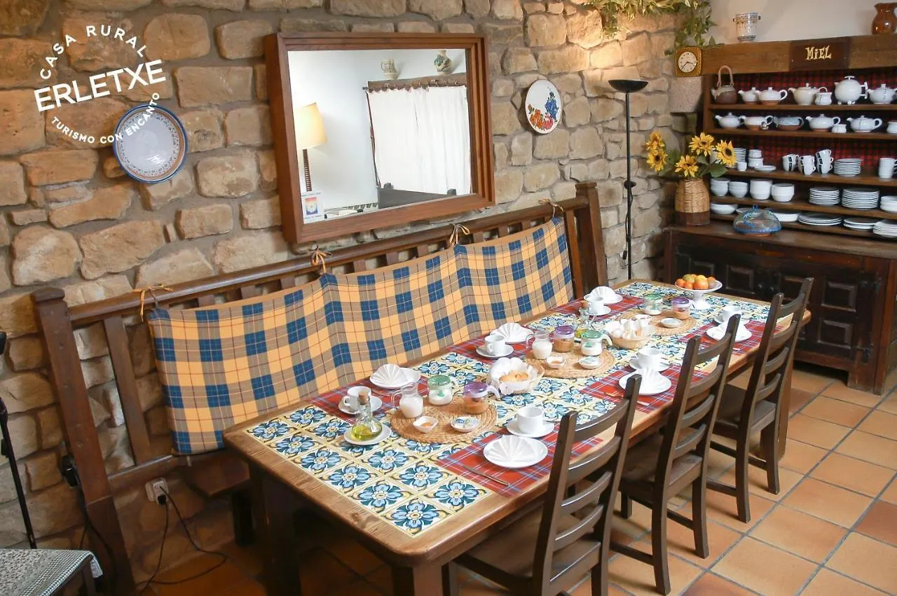 Casa de Campo Casa Rural Erletxe La Guardia